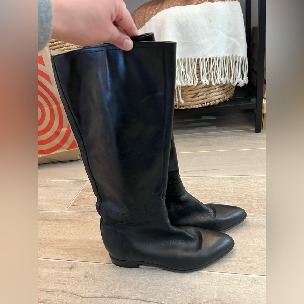 Women boots - Picture 2 of 4